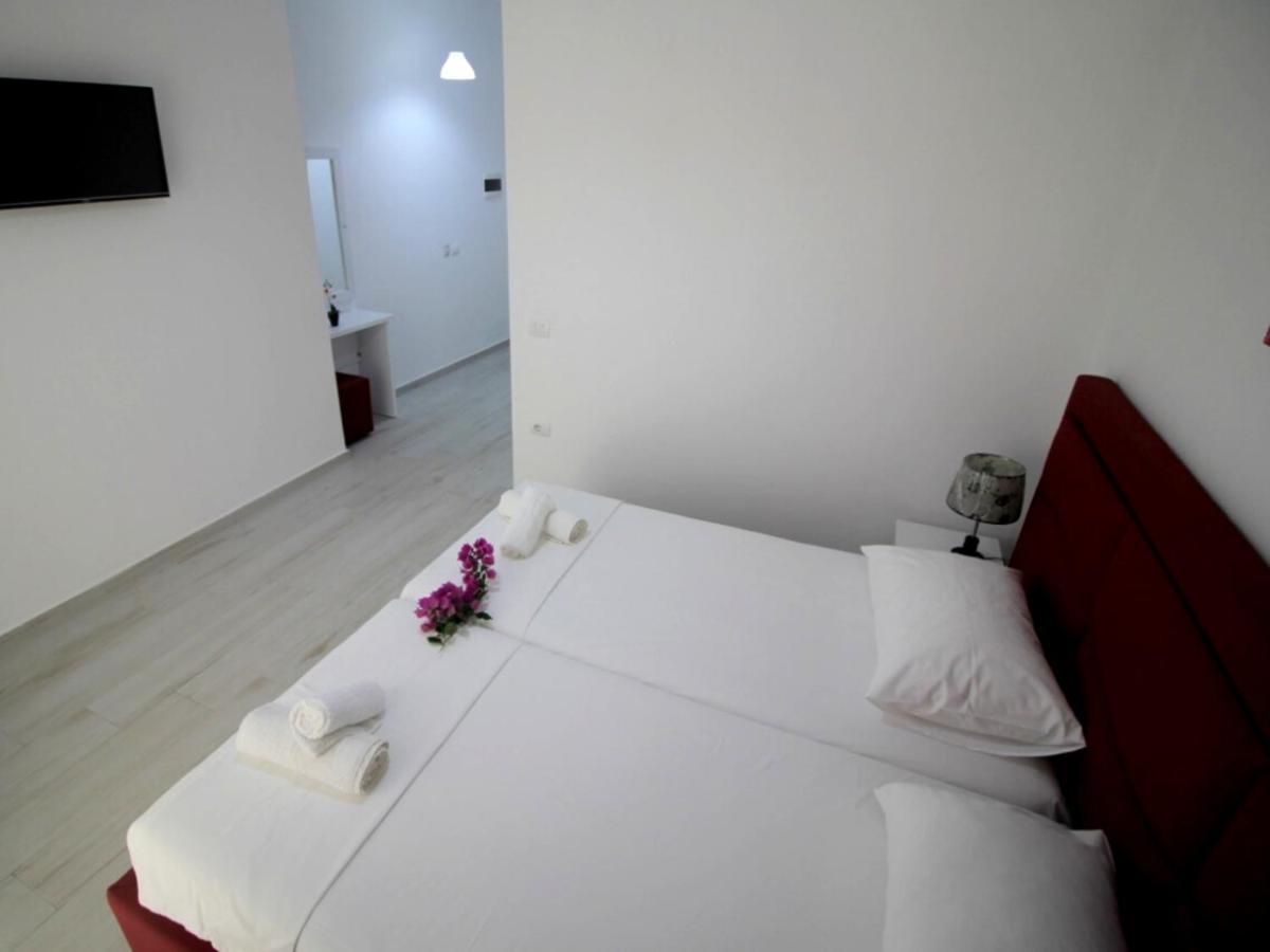 Hotel Gusto Di Casa Sarandë Exterior foto