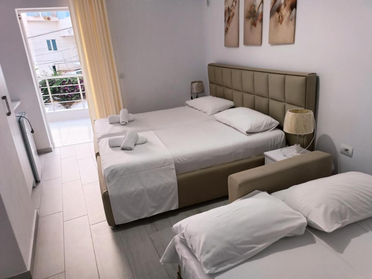Hotel Gusto Di Casa Sarandë Exterior foto